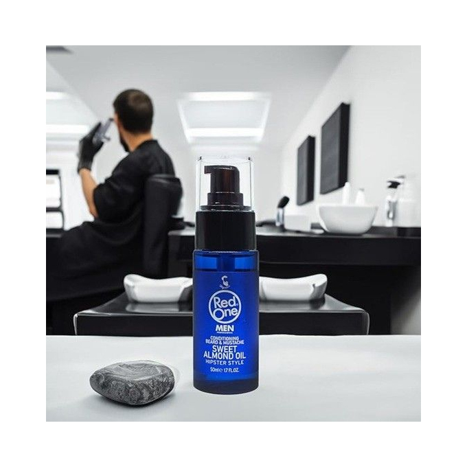 RedOne Hipster Sweet Almond olej na vousy 50 ml