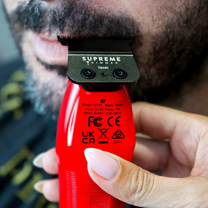 STpro RECHARGE Red Trimmer strojek
