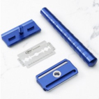 Henson AL13 Aluminium Blue Mild holicí strojek